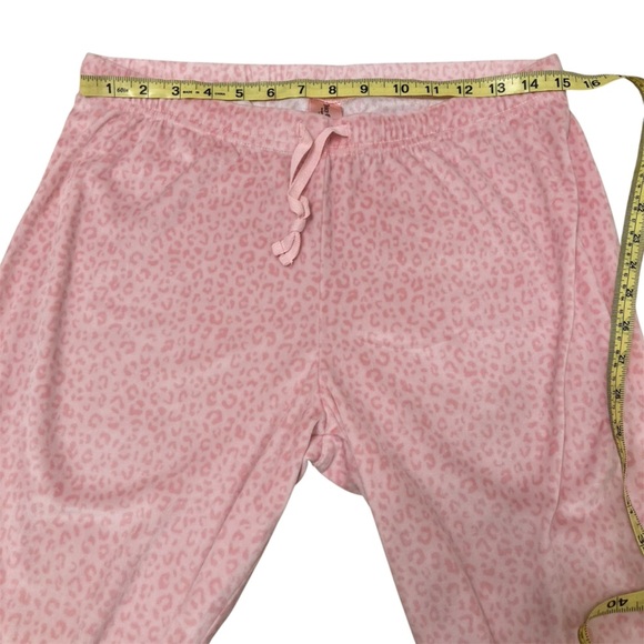 Juicy Couture Two Piece Pink Cheetah Print Velour Sleep Set, Lounge, Size Medium - Picture 11 of 12